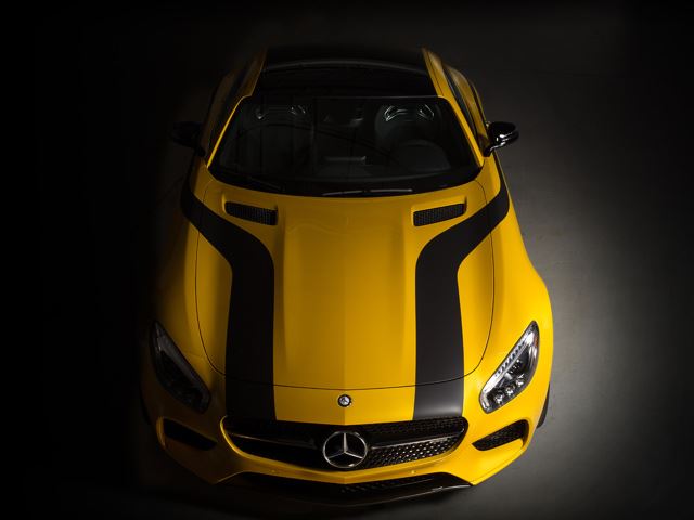 Скоростная лодка Mercedes-AMG GT S